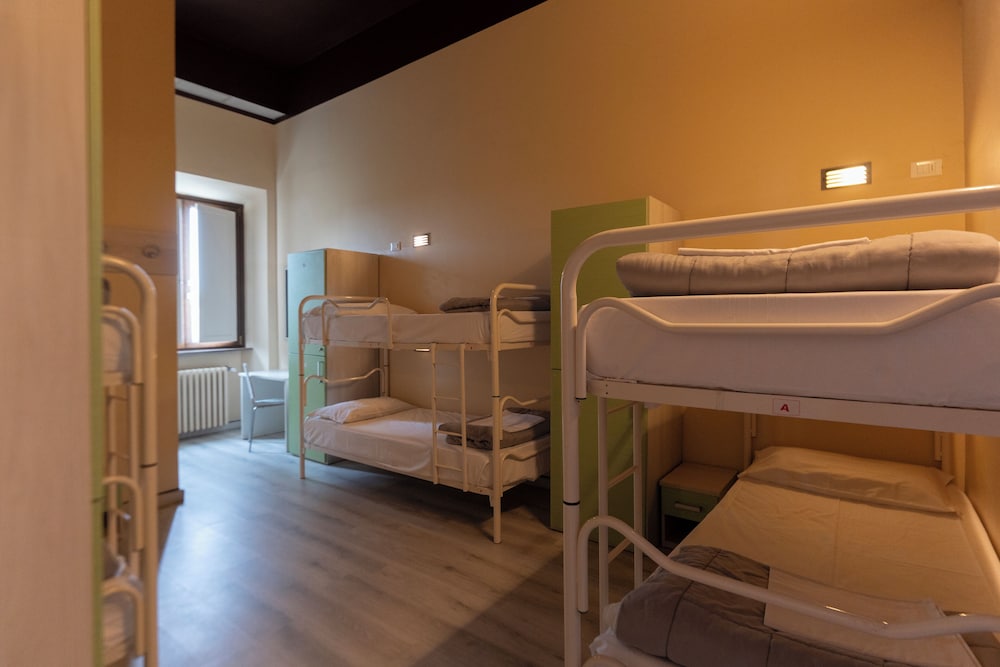 Superior Shared Dormitory, Women only, Ensuite bathroom (10 pax) photo 1