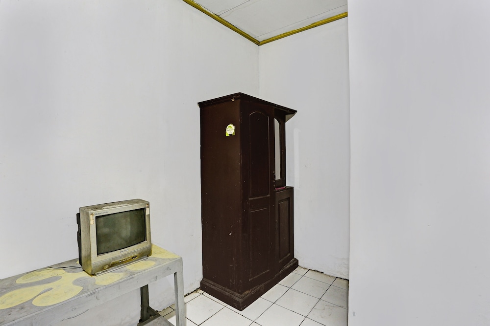 Basic Single Room photo 1