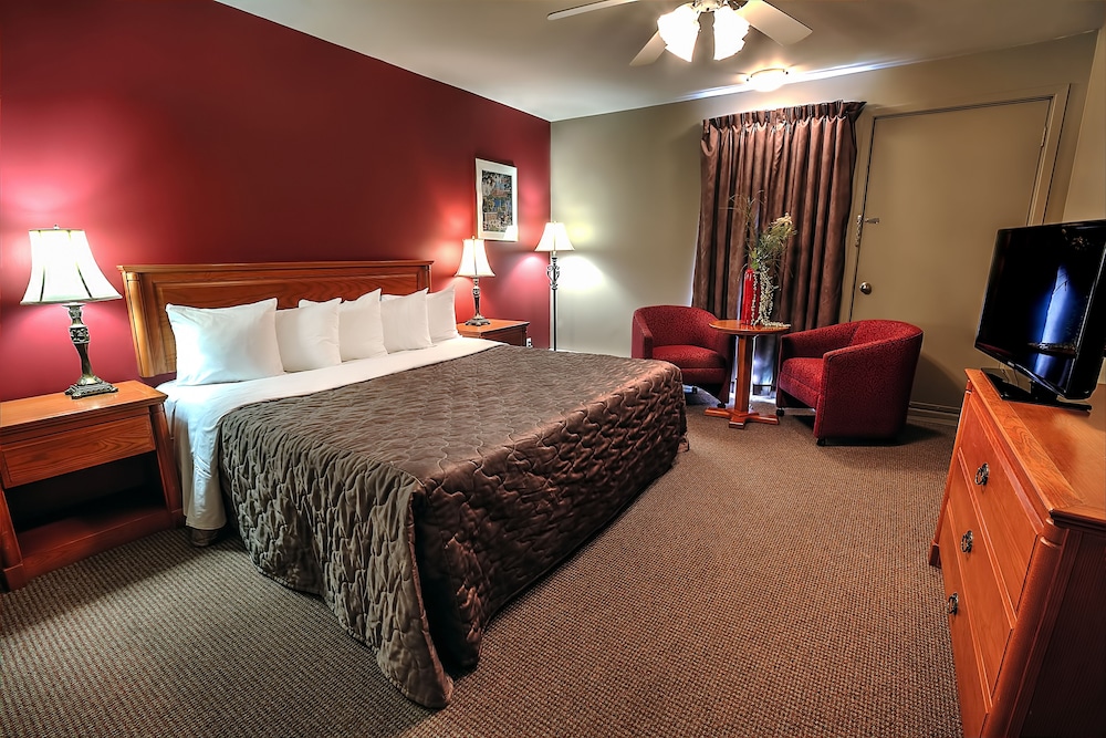 Standard Room, 1 Queen Bed photo 1