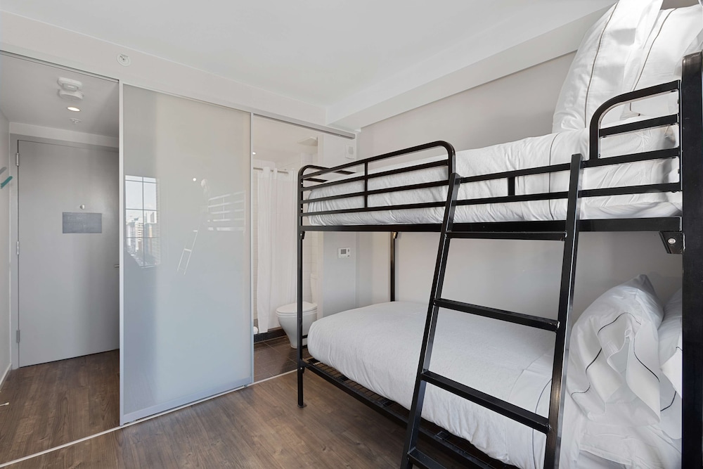 Room, Accessible (Bunk Beds) thumbnail 5