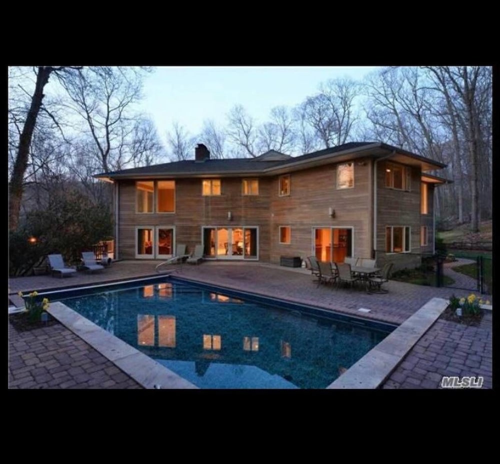 House photo 2
