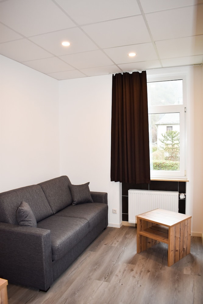 Family Apartment photo 3