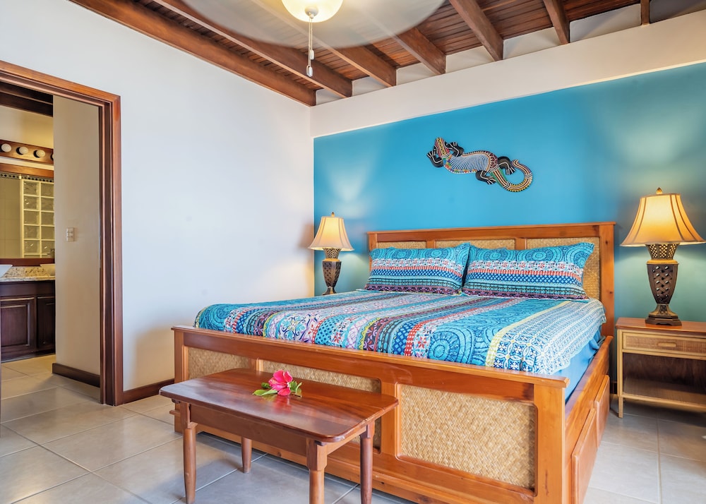 Superior Condo, 2 Bedrooms, Sea View