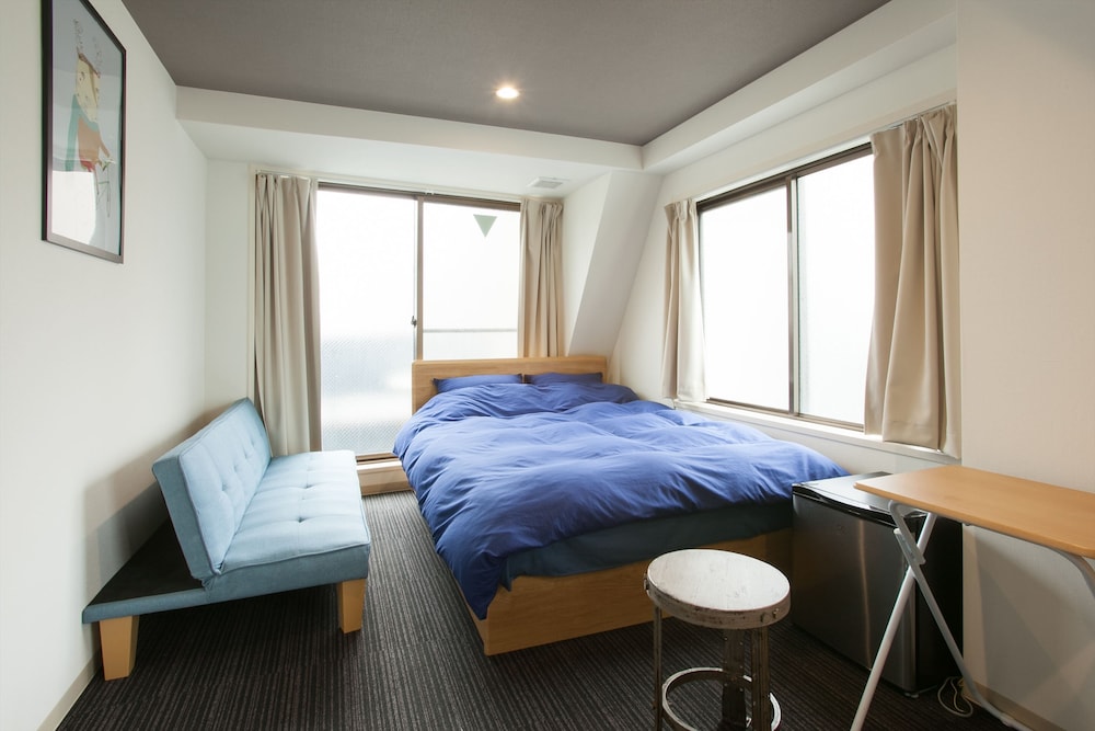 Standard Triple Room, Non Smoking, Balcony photo 2