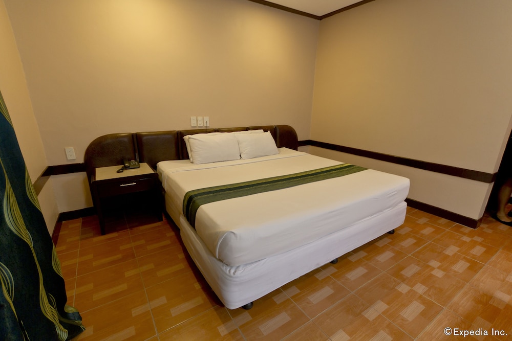 Deluxe Room - Photo 7