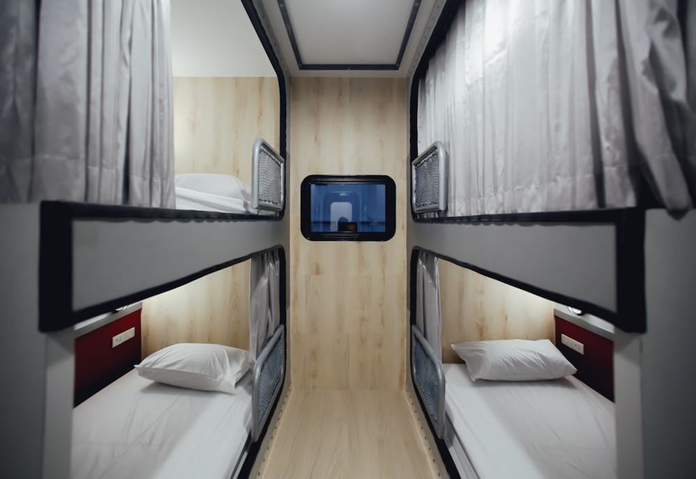 8 Bed Private Dormitory Room photo 1