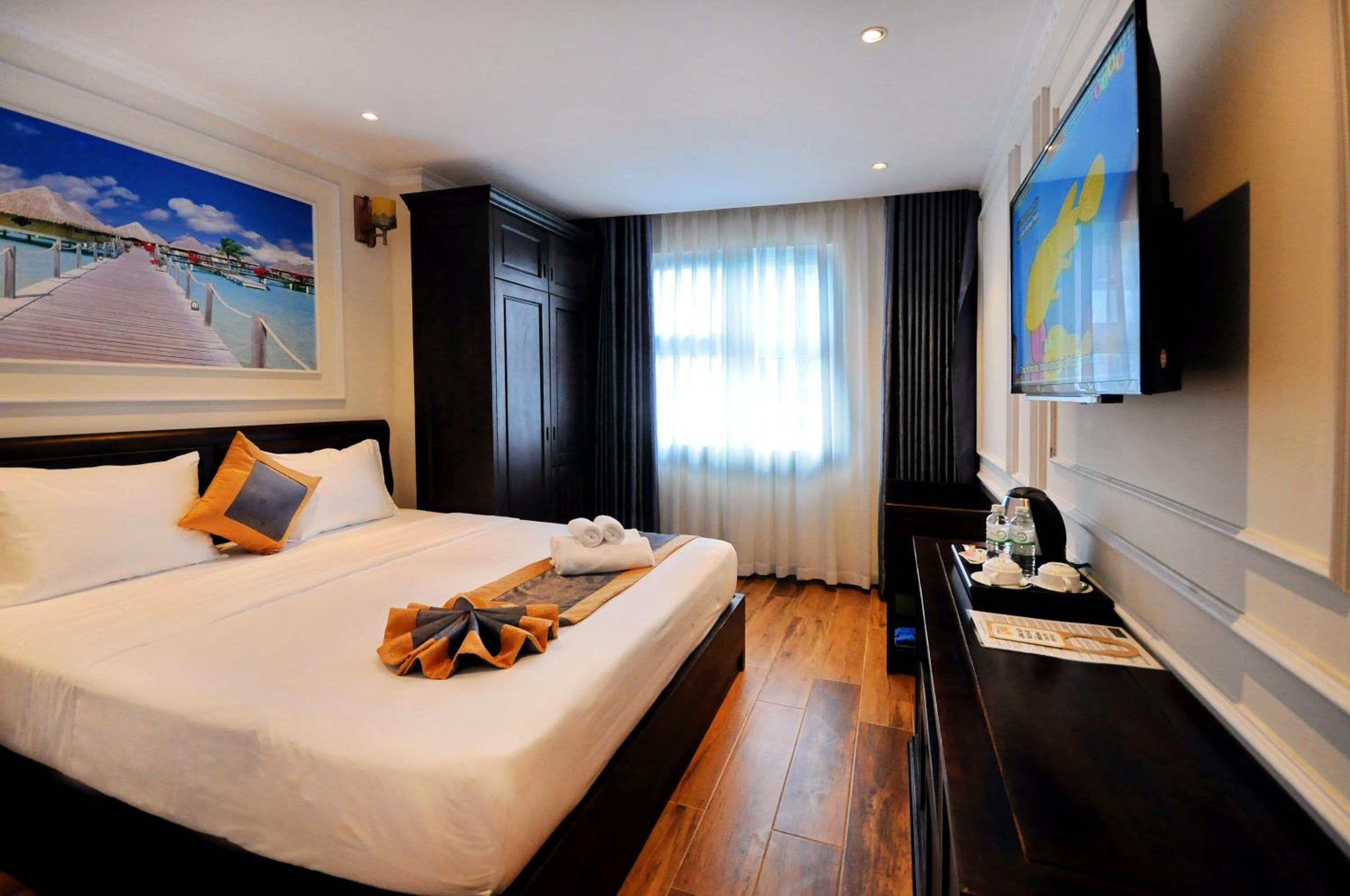 Deluxe Double Room - Photo 18