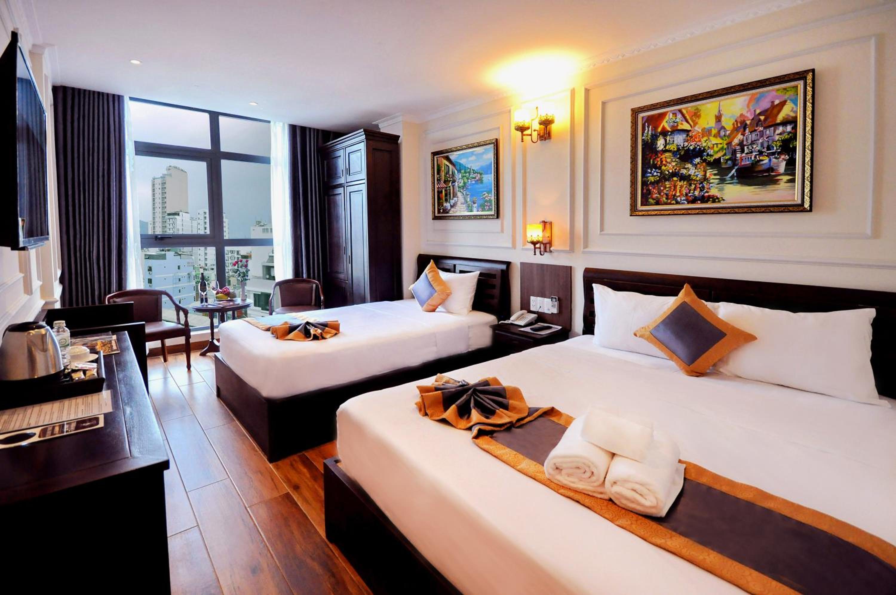 Deluxe Twin Room - Photo 6