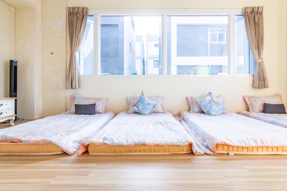 Basic Shared Dormitory photo 1