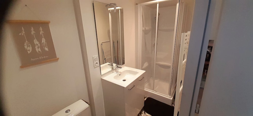 Room (Wanted) photo 3
