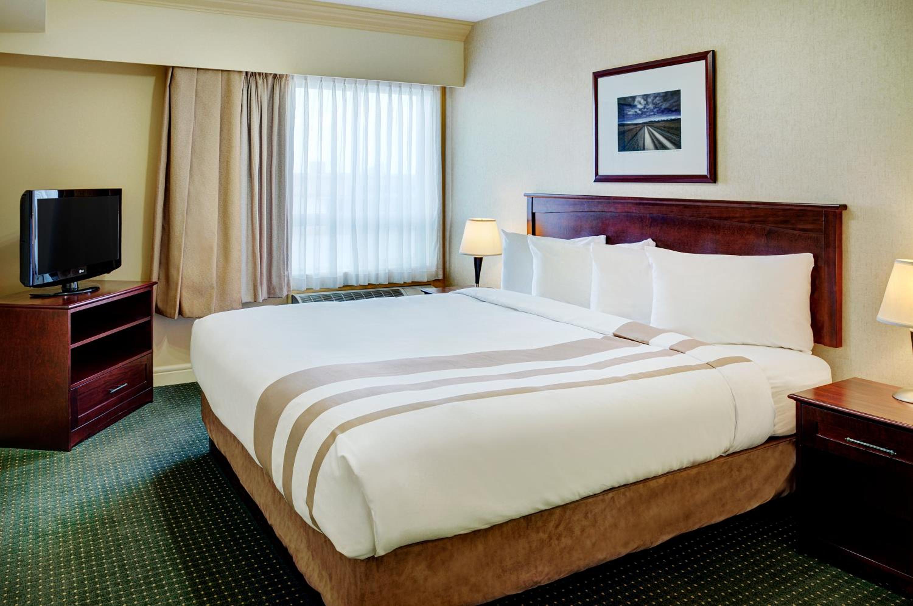 Executive King Suite photo 3