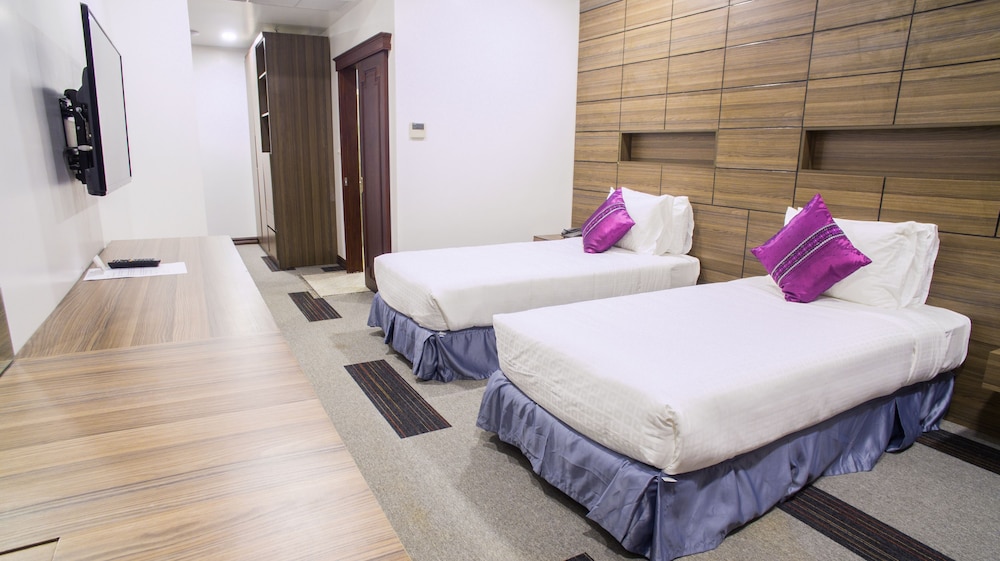 Junior Twin Suite ( With View ) photo 1