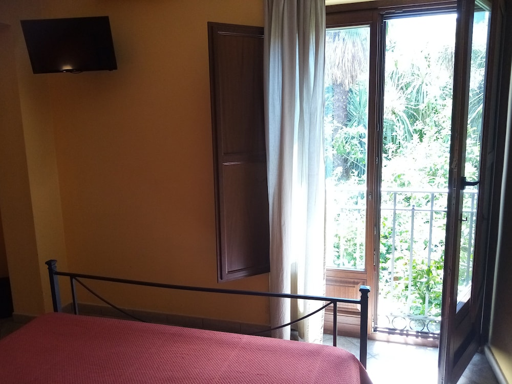 Double Room Superior - Photo 4