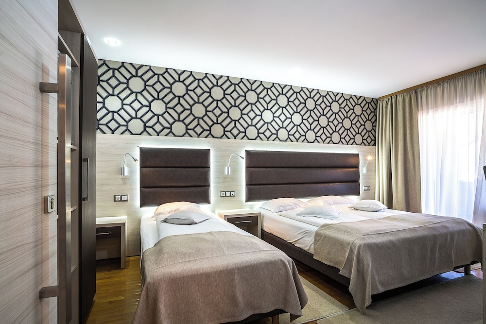 Superior Triple Room photo 1