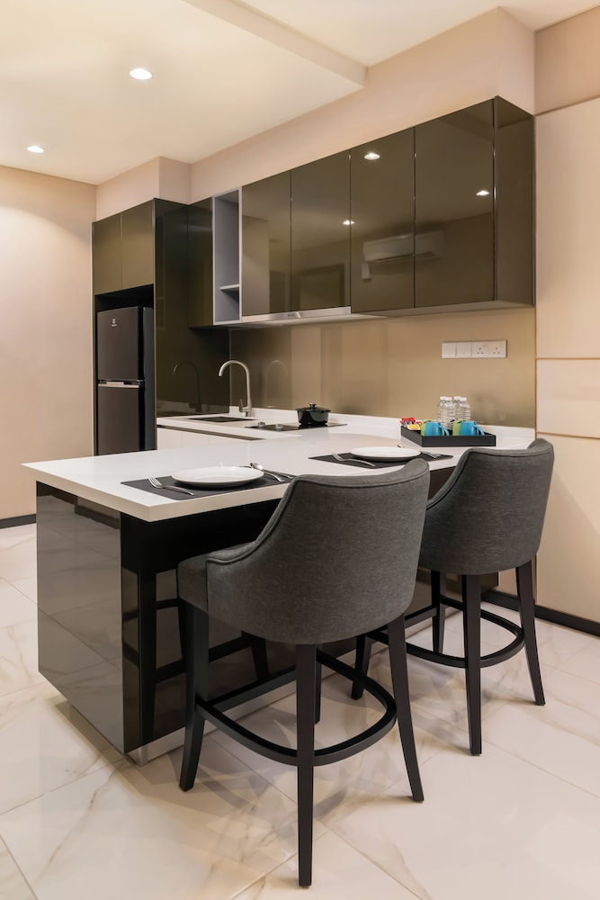 Executive Suite, 3 Twin Beds (Wyndham)