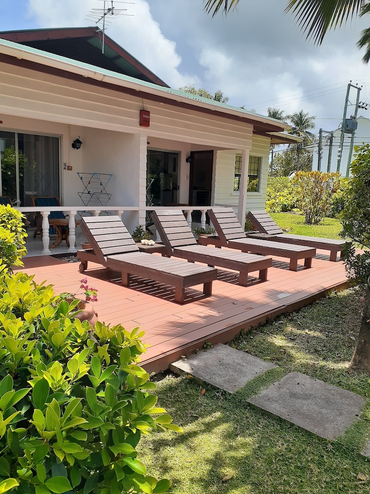 Villa, Garden View photo 3