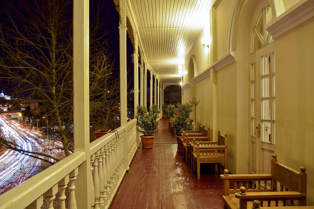 Suite, Balcony - Photo 8