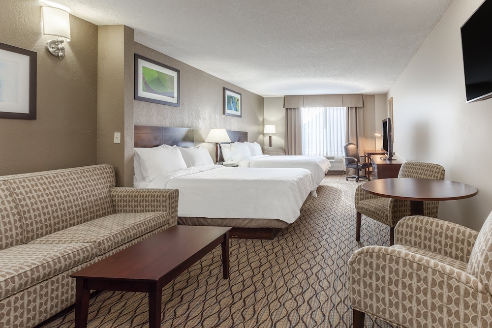 Standard Room, Accessible - Photo 3