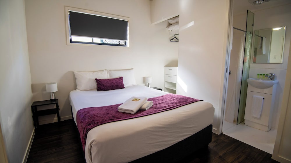 One Bedroom Superior Cabin