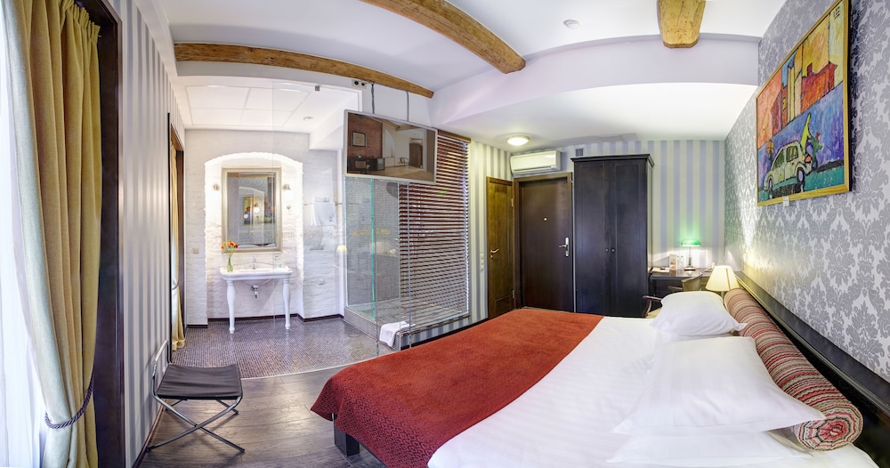 Superior Double or Twin Room photo 1