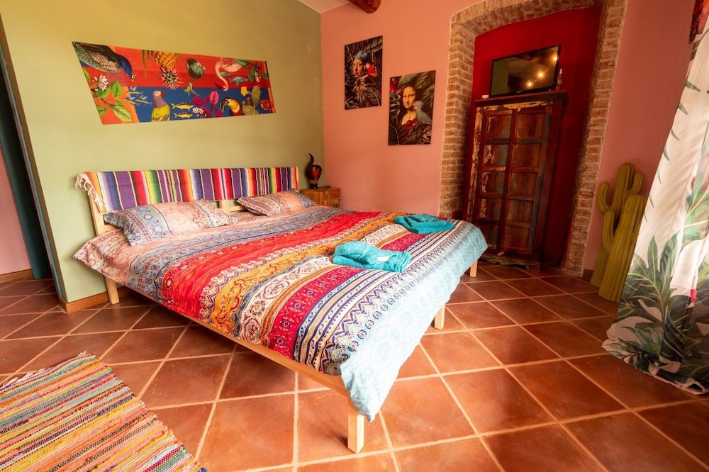 Superior Room, Accessible, Courtyard View photo 2