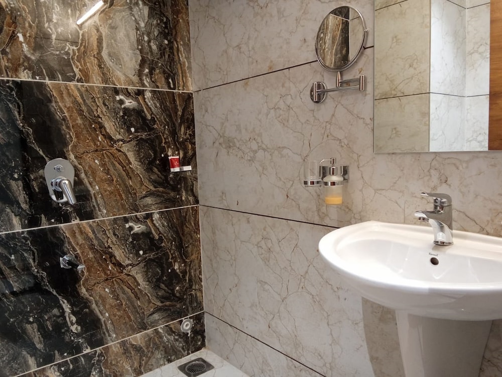 Standard Room - Photo 3