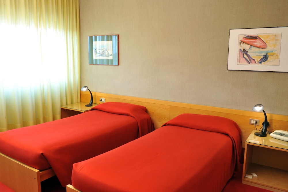 Quadruple Room photo 3