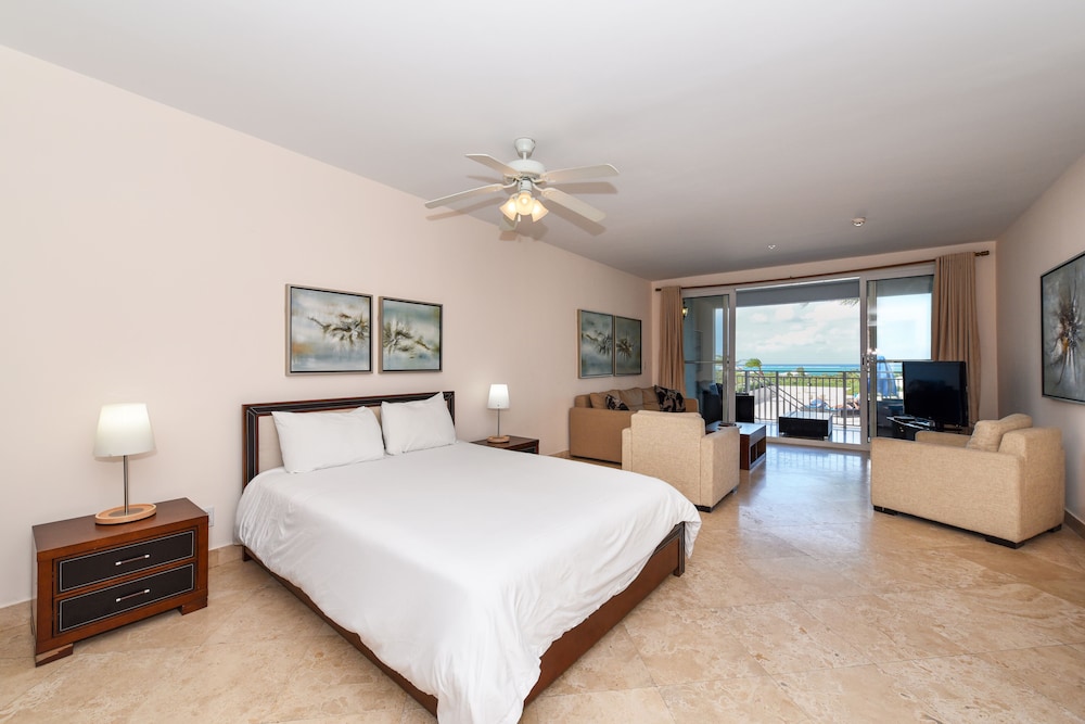 Studio, 1 Queen Bed, Ocean View