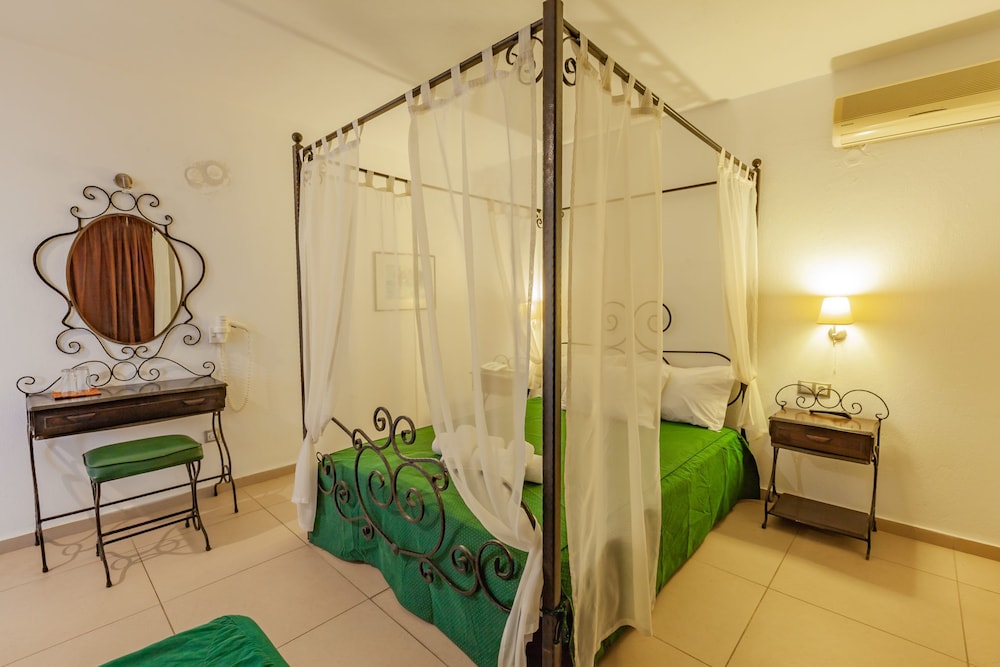 Suite, Mountain View