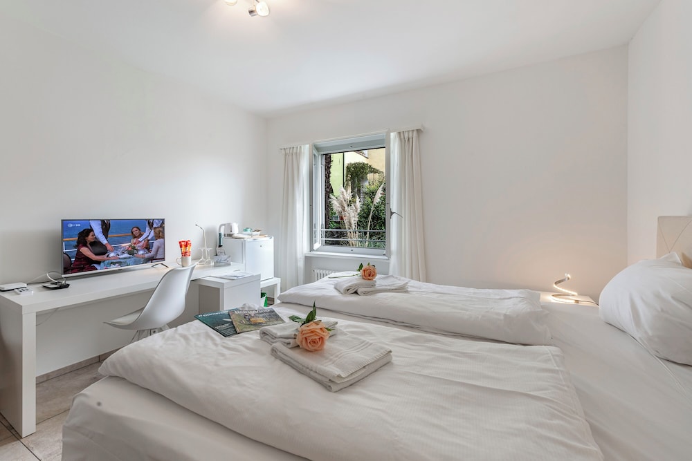 Family Apartment, 1 Bedroom, 2 Bathrooms (Serenata 5) photo 3