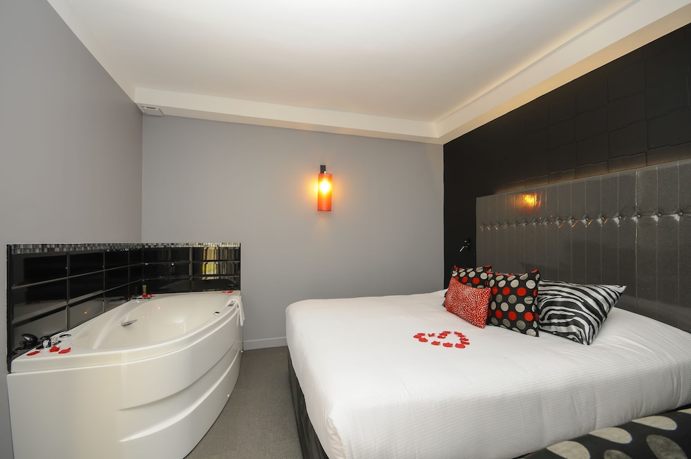Superior Room, Angle Tub, Terrace photo 2