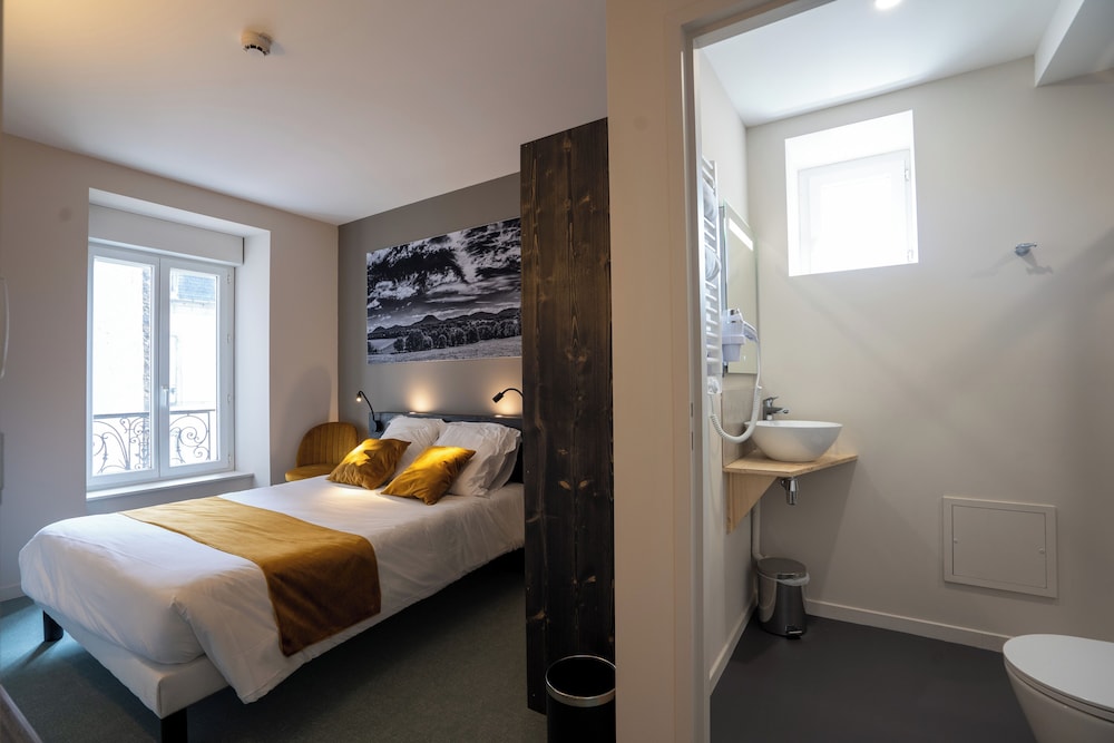 Standard Room photo 3