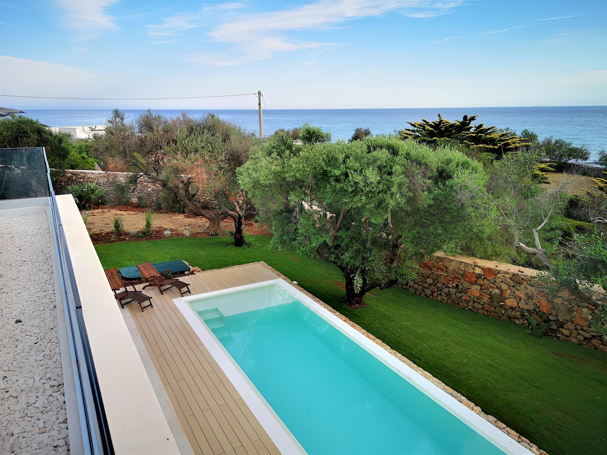 Villa photo 3