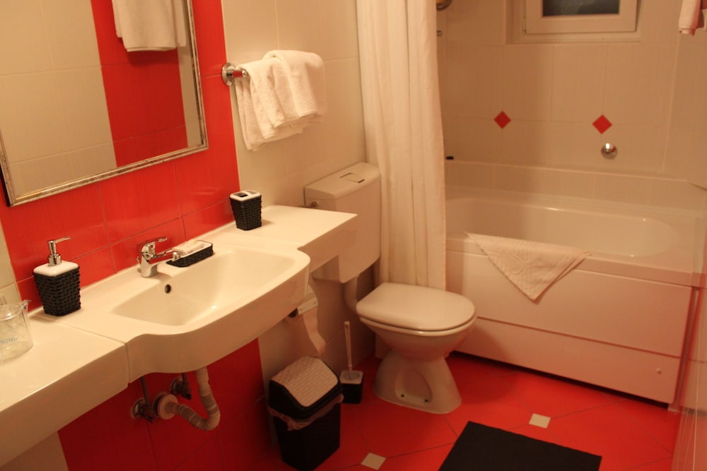 Economy Suite, 2 Bedrooms photo 2