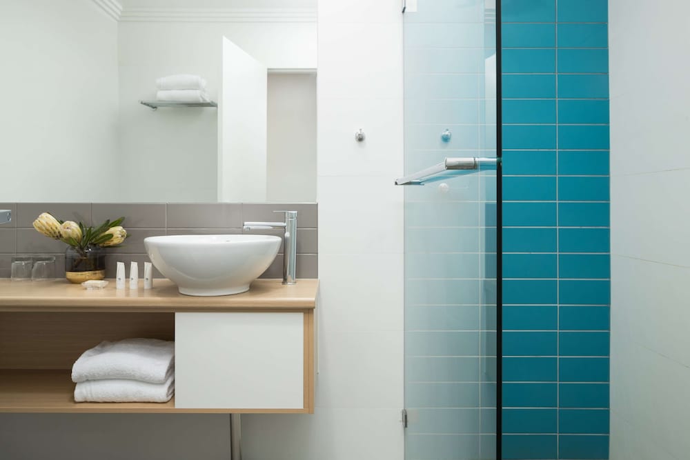 Water View Suite - Photo 7