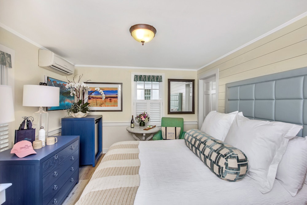 Premier Room, 1 Queen Bed, City View
