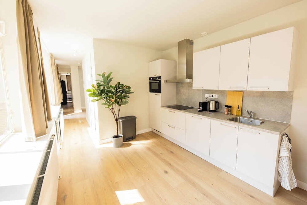 Apartment photo 3