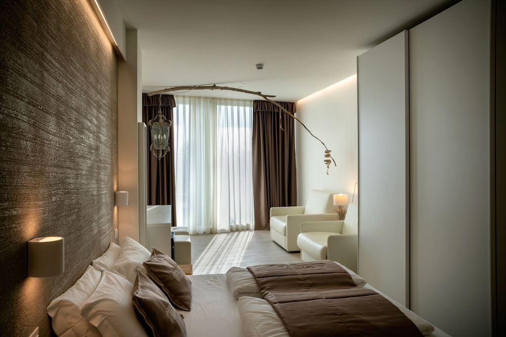 Suite photo 1