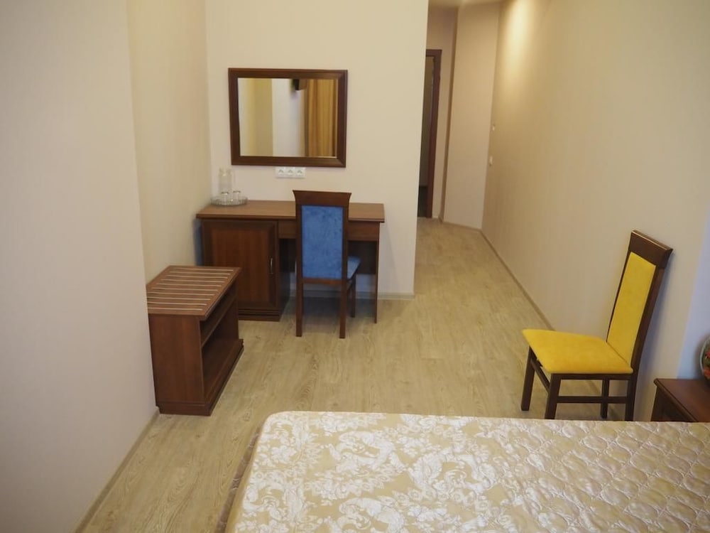 Standard Double Or Twin Room photo 2