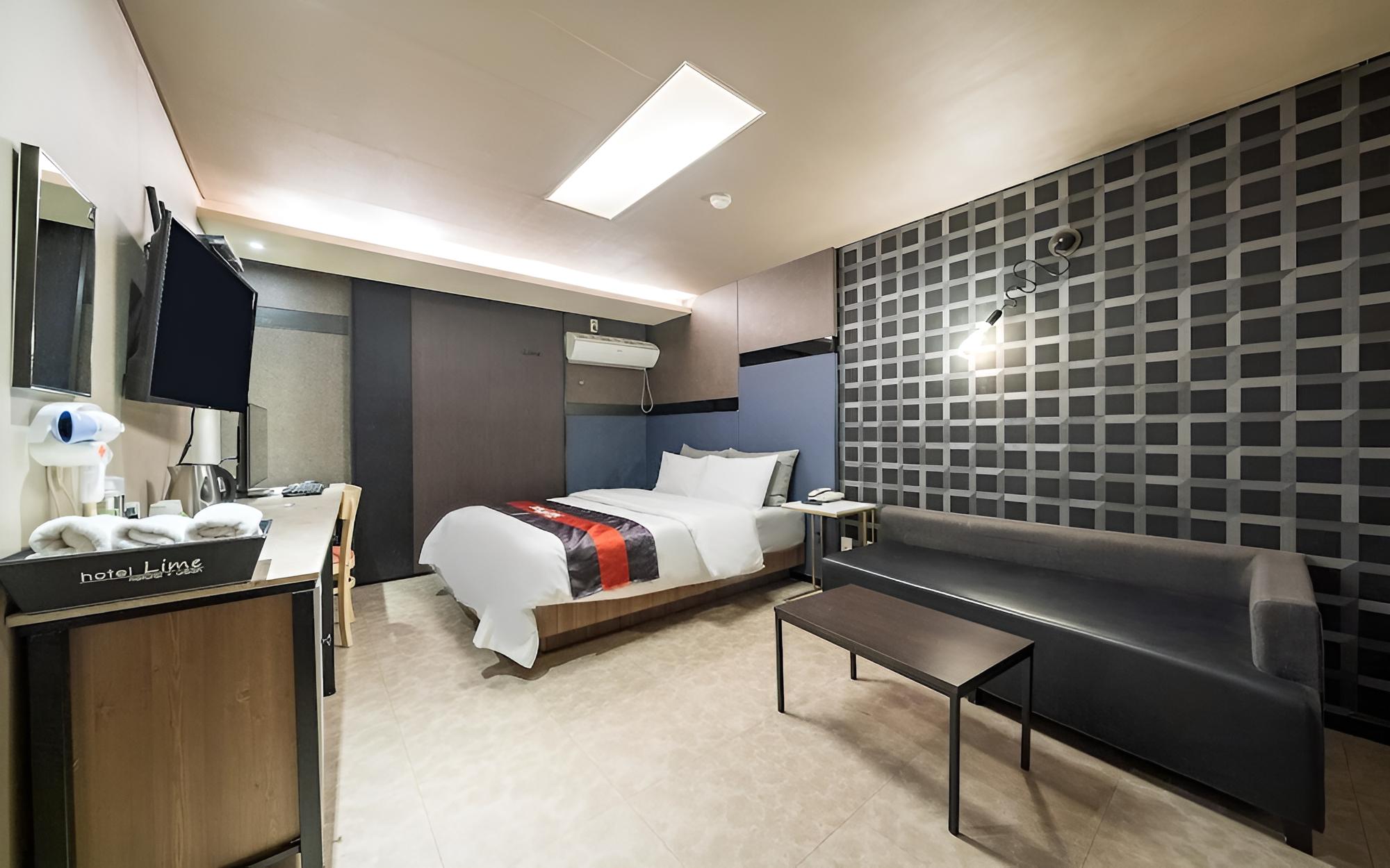 Room (Superior (Hard Drive-Less 1PC/OTT)) photo 3