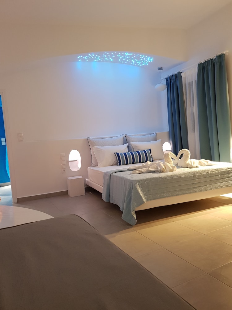 Deluxe Room, Hot Tub, Sea View