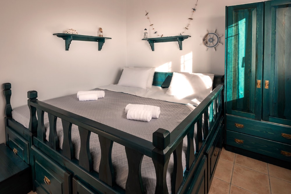 Traditional House, 3 Bedrooms