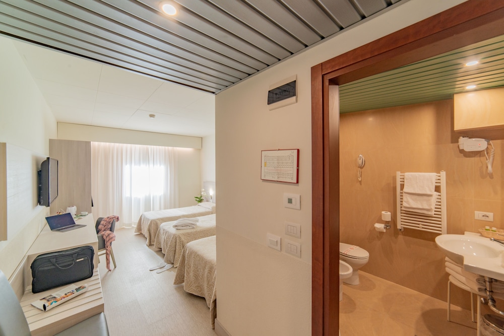 Comfort Double Room - Photo 5