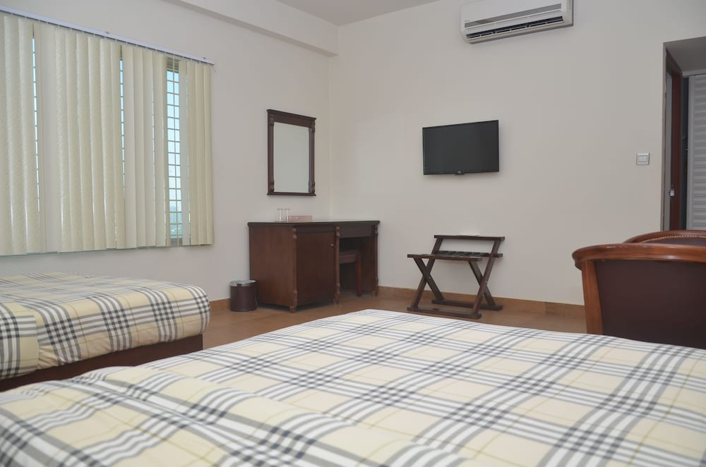 Premium Single Room