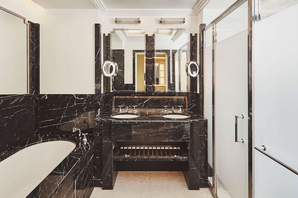 Brook Suite photo 2