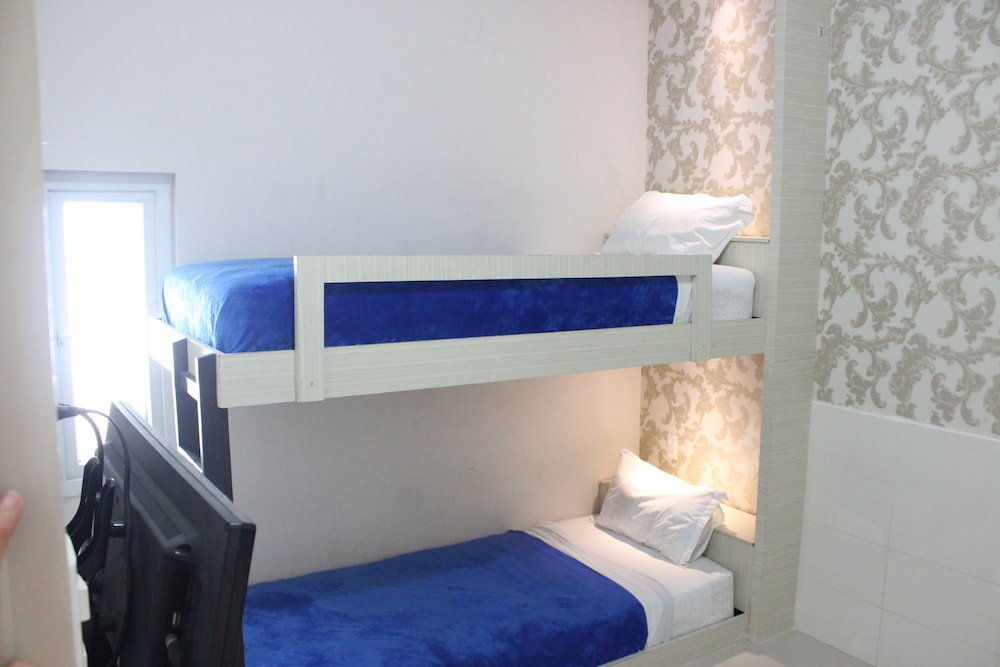 Standard Room photo 2