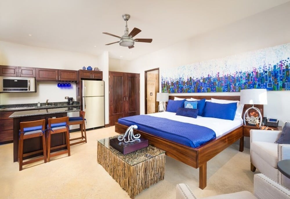 Estudio Deluxe, 1 cama King, Kitchenette, Vista a la ciudad (27 Paseo del Mar | 1 recámara | 1 baño)