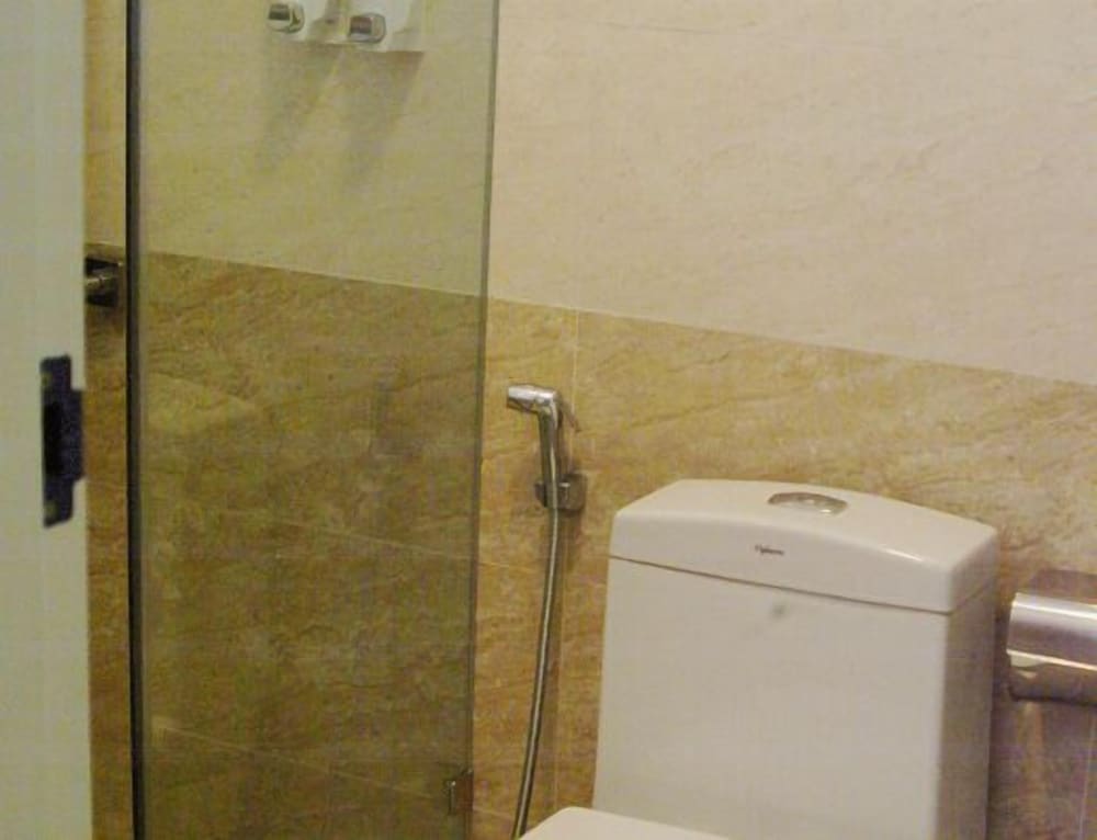 Deluxe Twin Room, Pool View photo 1