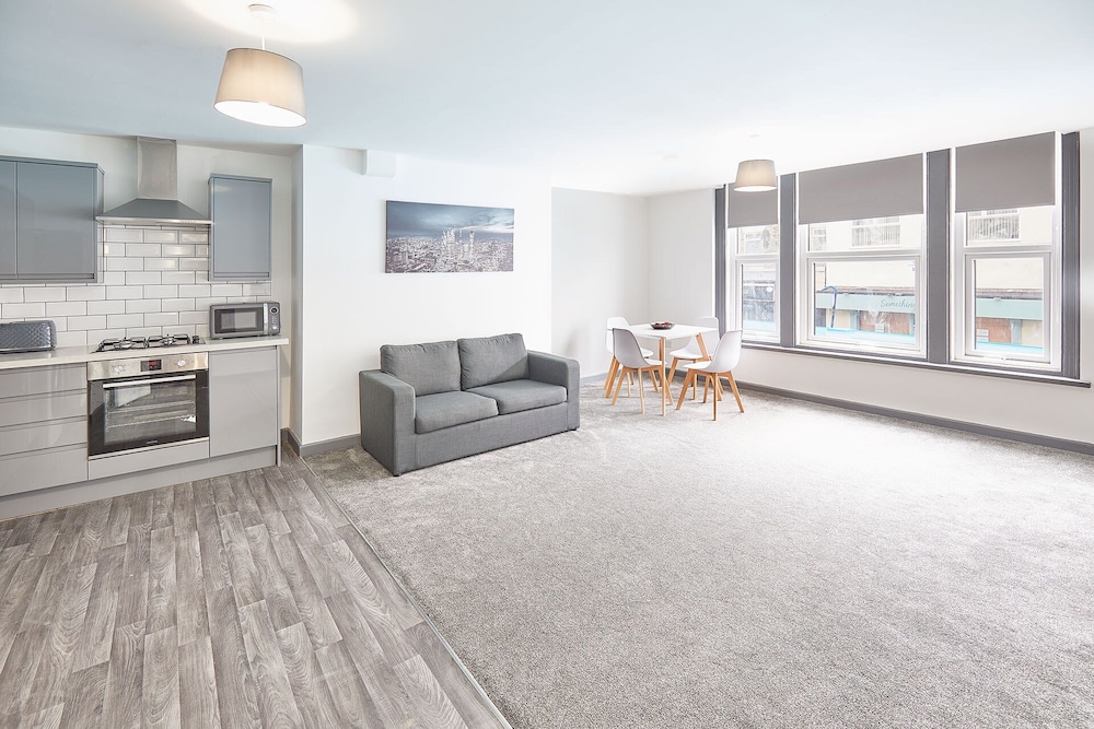 Apartment photo 3