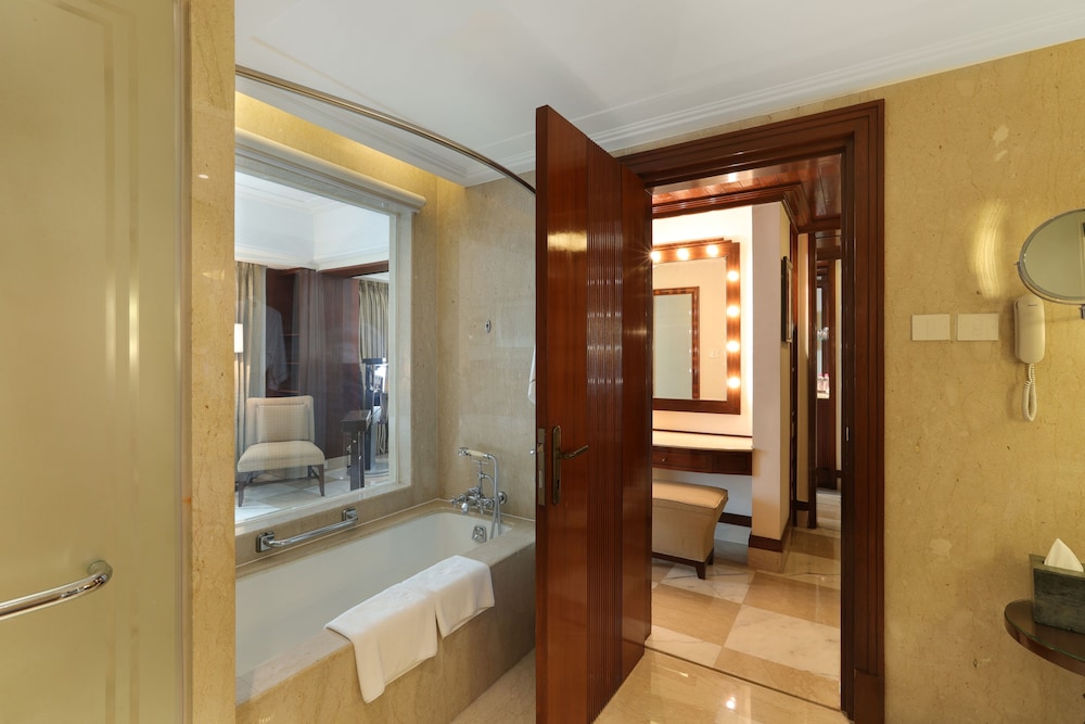 Suite (Deco) - Photo 2